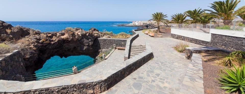 Atico Vista Teide Appartement Arona  Buitenkant foto